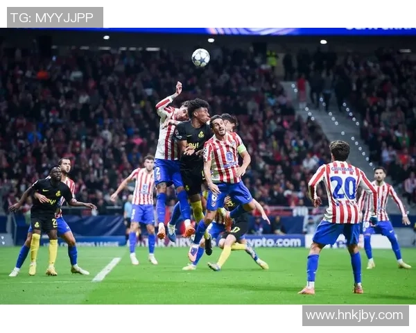 飞检足球新风潮助力青少年体育发展提升竞技水平与团队精神